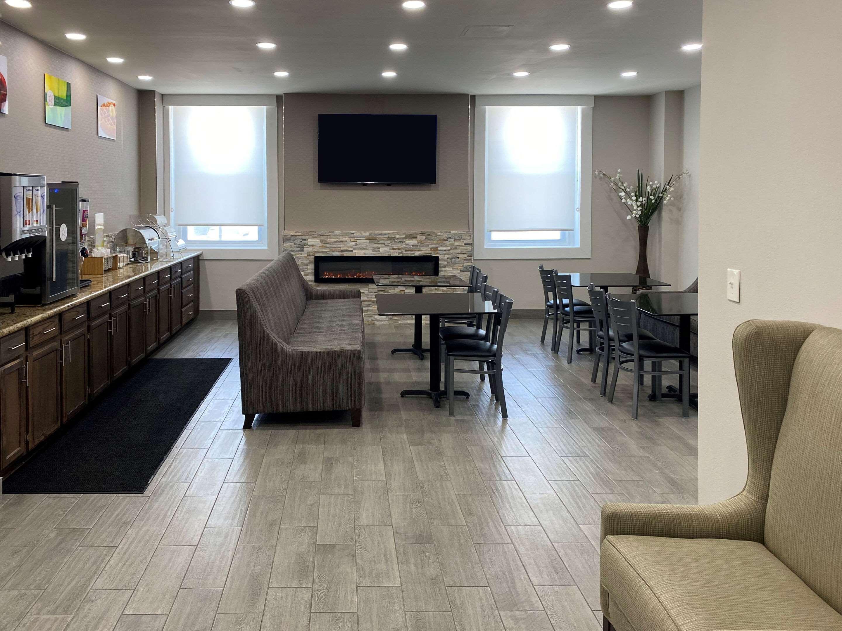 Quality Inn & Suites Kansas City Downtown Екстер'єр фото